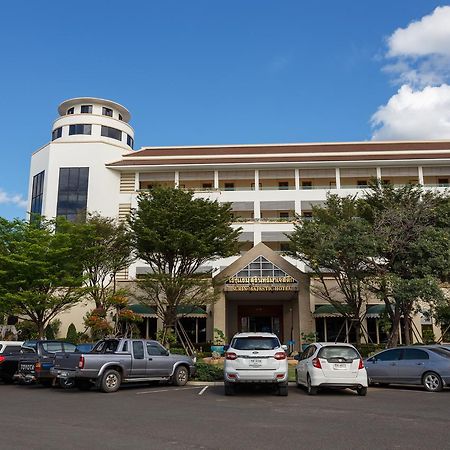 Surin Majestic Hotel Luaran gambar