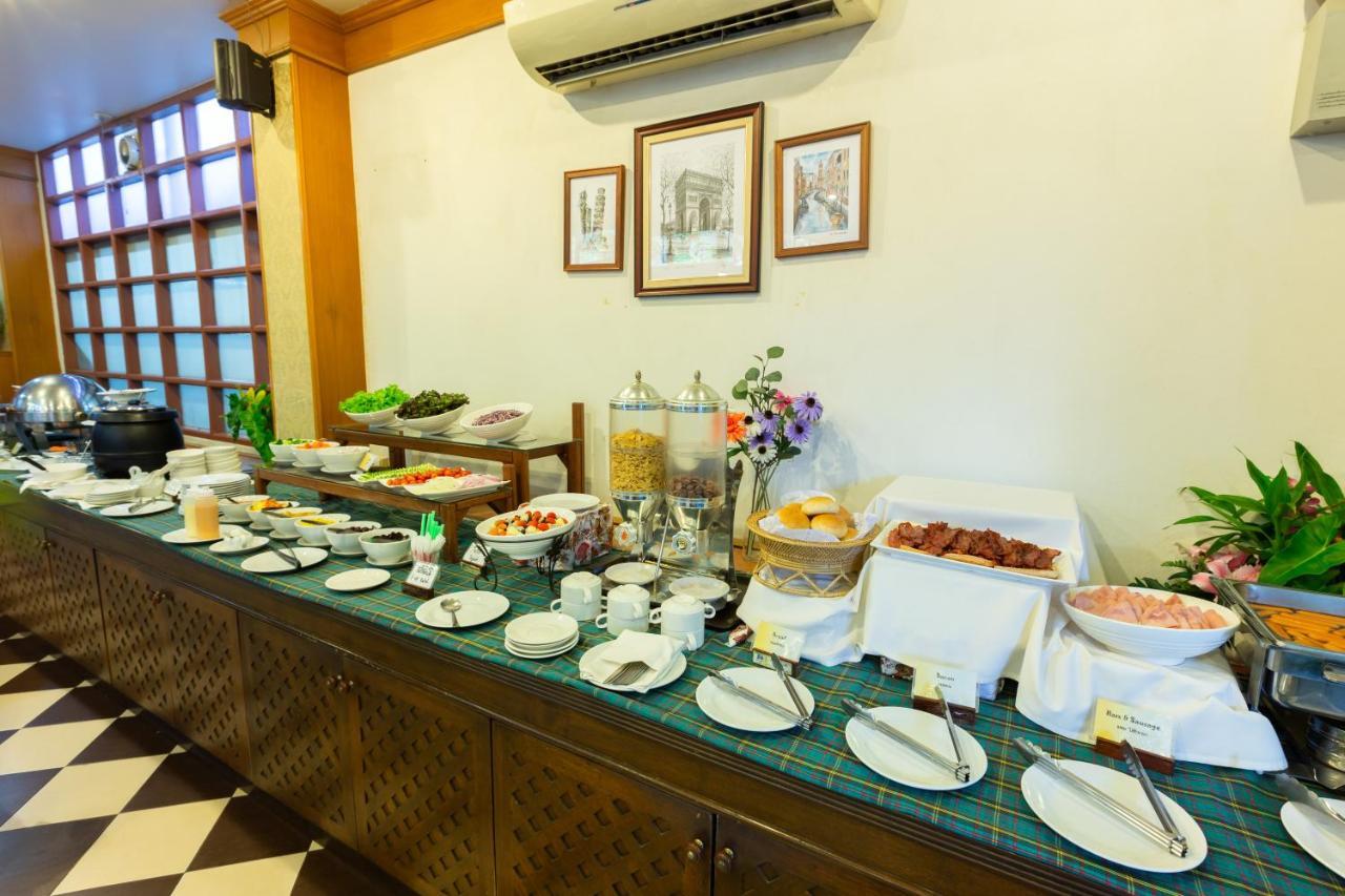 Surin Majestic Hotel Luaran gambar